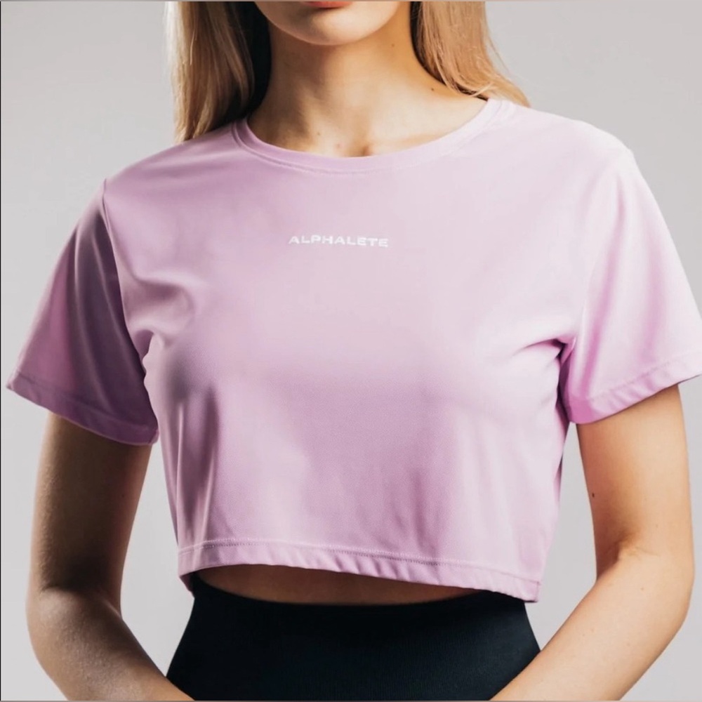 ALPHALETE Signature Mesh Crop Tee Size XL Lavender/Pastel Purple